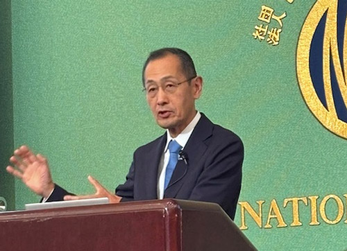 日本科学家山中伸弥演讲照片